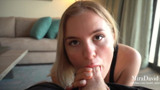 Она так страстно прыгала на члене, что даже яйца мне отбила